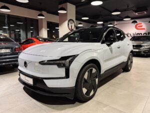 Volvo EX30 Twin Motor Performance (BEV)